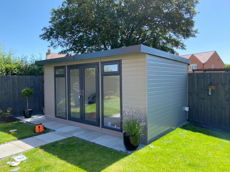 insulated garden buildings garden rooms Wrexham