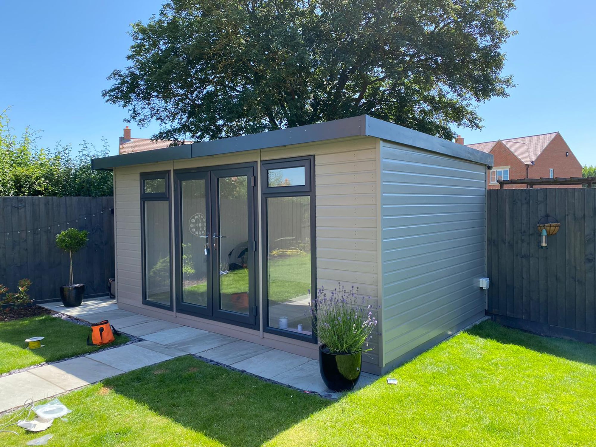 insulated garden buildings garden rooms Wrexham